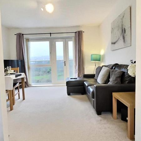 Riverside Apartment Swansea Esterno foto